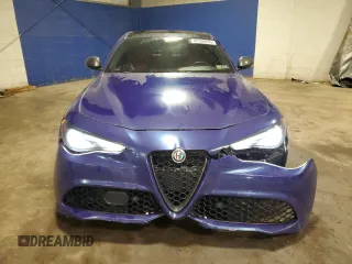 2020 Alfa Romeo Giulia Ti Sport with VIN ZARFAMBN2L7626139, listed as a Copart auction lot 60708035 with 65,270 mi miles and Salvage title. Bid and sale history available at DreamBid. Image 5.