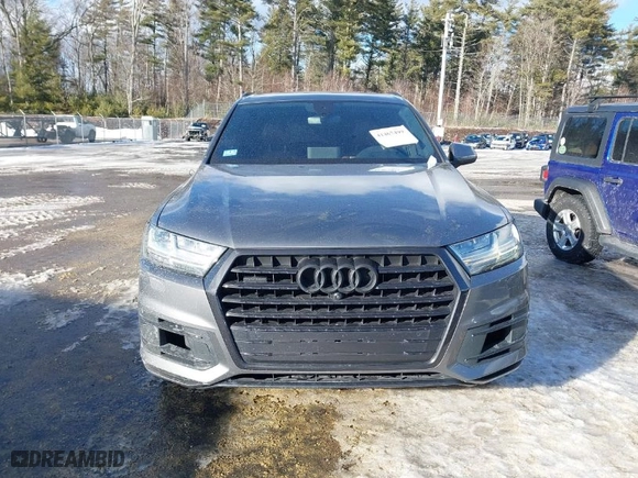 2017 Audi Q7 Prestige with VIN WA1VABF76HD046837, listed as a IAAI auction lot 41467499 with 116,011 mi miles. Bid and sale history available at carsss.com. Image 13.