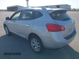 2012 Nissan Rogue SL with VIN JN8AS5MT9CW260371, listed as a IAAI auction lot 40559973 with 197,142 mi miles and . Bid and sale history available at DreamBid. Image 3.