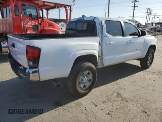 2017 Toyota Tacoma SR z VIN 5TFAX5GN4HX092764, wystawiony jako Copart lot #52150405 z przebiegiem 114 607 mil mil oraz Szkoda całkowita • Salvage title. Historia ofert i sprzedaży dostępna na DreamBid. Obrazek 3.