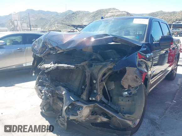 2019 Ford F-150 XL with VIN 1FTEW1C49KFA81198, listed as a IAAI auction lot 42212117 with 82,899 mi miles and . Bid and sale history available at DreamBid. Image 6.