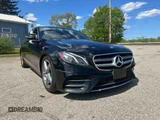 2019 Mercedes-Benz E 300 z VIN WDDZF4KB6KA566954, wystawiony jako Copart lot #66986005 z przebiegiem 113 541 mil mil oraz Czysty tytuł • Clean title. Historia ofert i sprzedaży dostępna na DreamBid. Obrazek 1.