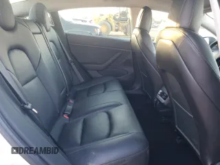 2020 Tesla Model 3 Performance z VIN 5YJ3E1EC1LF719481, wystawiony jako Copart lot #86930884 z przebiegiem 69 645 mil mil oraz Szkoda całkowita • Salvage title. Historia ofert i sprzedaży dostępna na DreamBid. Obrazek 10.