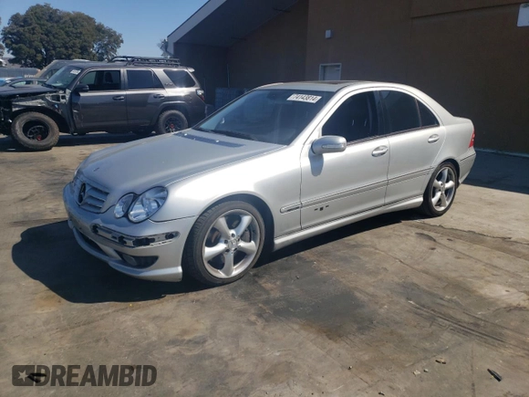 2005 Mercedes-Benz C 320 with VIN WDBRF64J45F601667, listed as a Copart auction lot 74143814 with 169,794 mi miles and Salvage Title. Bid and sale history available at DreamBid. Image 1.