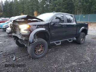 2021 Chevrolet Silverado 1500 RST with VIN 3GCUYEELXMG173469, listed as a Copart auction lot 80919074 with 35,297 mi miles and Salvage Title. Bid and sale history available at carsss.com. Image 1.