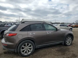 2003 Infiniti FX Options z VIN JNRAS08W03X202372, wystawiony jako Copart lot #46626995 z przebiegiem 124 061 mil mil oraz Szkoda całkowita • Salvage title. Historia ofert i sprzedaży dostępna na DreamBid. Obrazek 3.