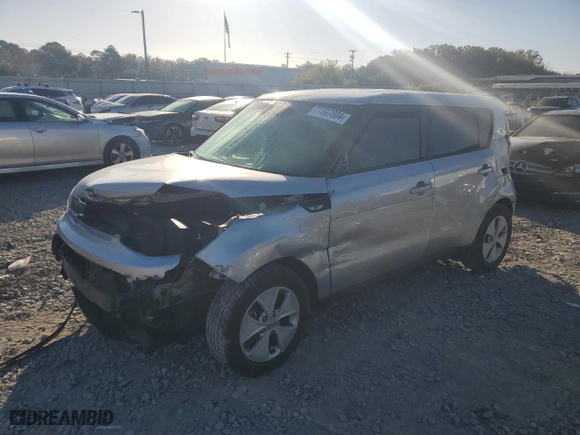 2014 Kia Soul with VIN KNDJN2A27E7743495, listed as a Copart auction lot 77397004 with 111,617 mi miles and Salvage Title. Bid and sale history available at carsss.com. Image 1.