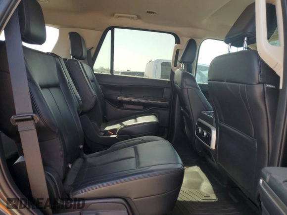 2023 Ford Expedition XLT with VIN 1FMJU1H82PEA43174, listed as a Copart auction lot 48954145 with 67,060 mi miles and Salvage Title. Bid and sale history available at carsss.com. Image 11.