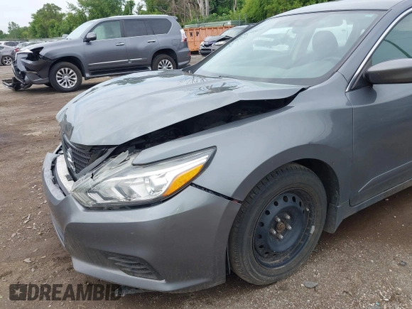 2017 Nissan Altima SR with VIN 1N4AL3AP1HN317914, listed as a IAAI auction lot 42578563 with 187,694 mi miles and . Bid and sale history available at DreamBid. Image 6.