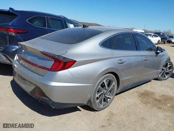 2021 Hyundai Sonata SEL Plus with VIN 5NPEJ4J26MH122851, listed as a IAAI auction lot 41761432 with 57,045 mi miles. Bid and sale history available at carsss.com. Image 4.