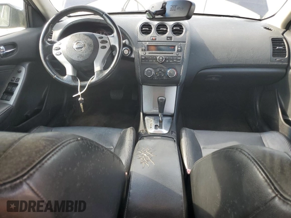 2009 Nissan Altima 2.5 SL with VIN 1N4AL21E59N432736, listed as a Copart auction lot 52141035 with 193,256 mi miles and Clean Title. Bid and sale history available at carsss.com. Image 8.