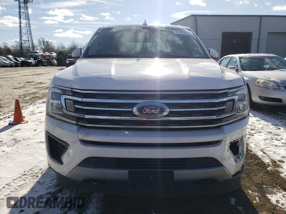 2018 Ford Expedition XLT with VIN 1FMJU1JTXJEA48032, listed as a Copart auction lot 41495425 with Not provided miles and Salvage title. Bid and sale history available at DreamBid. Image 5.