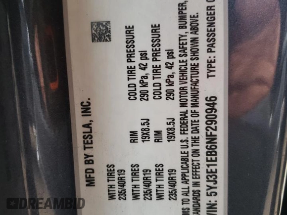 2022 Tesla Model 3 Long Range z VIN 5YJ3E1EB6NF290946, wystawiony jako Copart lot #54937825 z przebiegiem 111 044 mil mil oraz Szkoda całkowita • Salvage title. Historia ofert i sprzedaży dostępna na DreamBid. Obrazek 12.