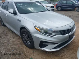 2019 Kia Optima S with VIN 5XXGT4L38KG282523, listed as a IAAI auction lot 41929453 with 261,095 mi miles. Bid and sale history available at carsss.com. Image 1.
