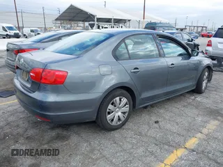 2013 Volkswagen Jetta Sedan S with VIN 3VW2K7AJ0DM368021, listed as a IAAI auction lot 41547648 with 155,678 mi miles. Bid and sale history available at carsss.com. Image 4.
