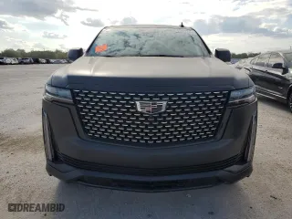 2022 Cadillac Escalade RWD Premium Luxury with VIN 1GYS3BKL1NR135293, listed as a Copart auction lot 67822574 with 37,779 mi miles and Clean Title. Bid and sale history available at carsss.com. Image 5.