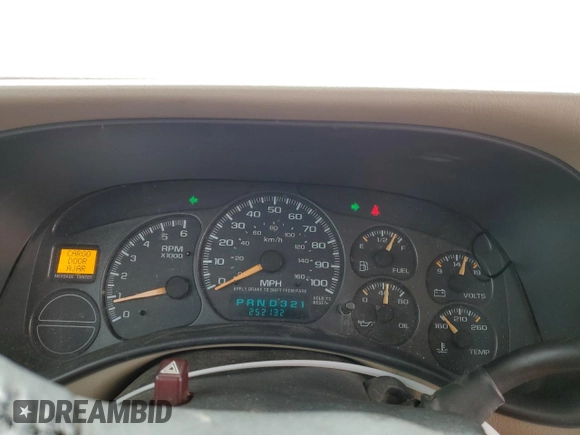 2002 Chevrolet Suburban LS with VIN 3GNEC16Z12G274483, listed as a Copart auction lot 45887675 with 252,132 mi miles and Non Repairable. Bid and sale history available at carsss.com. Image 9.
