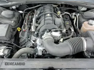 2022 Dodge Challenger R/T z VIN 2C3CDZBT5NH140520, wystawiony jako Copart lot #68898535 z przebiegiem 77 542 mil mil oraz Szkoda całkowita • Salvage title. Historia ofert i sprzedaży dostępna na DreamBid. Obrazek 13.