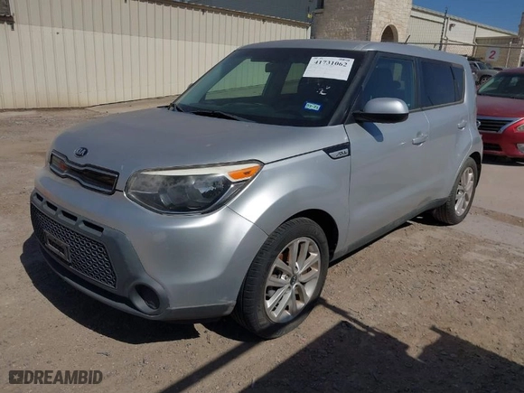 2017 Kia Soul + with VIN KNDJP3A55H7474332, listed as a IAAI auction lot 41731062 with 62488 miles. Bid and sale history available at carsss.com. Image 2.