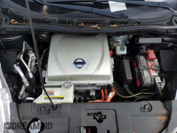 2015 Nissan LEAF SV with VIN 1N4AZ0CP5FC307552, listed as a Copart auction lot 56620624 with 40,007 mi miles and Salvage Title. Bid and sale history available at carsss.com. Image 13.