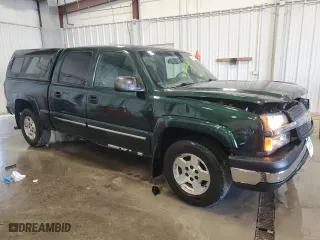 2005 Chevrolet Silverado 1500 LS with VIN 2GCEK13T951108186, listed as a Copart auction lot 46241485 with 203,975 mi miles and Non Repairable. Bid and sale history available at carsss.com. Image 4.