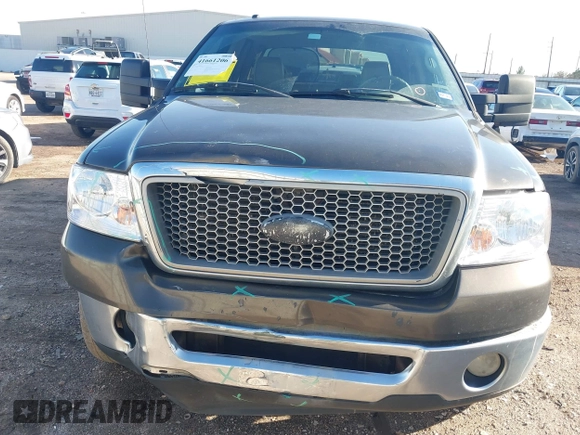 2008 Ford F-150 XLT z VIN 1FTPW12V18KB96106, wystawiony jako IAAI lot #41661206 z przebiegiem 251 729 mil mil oraz . Historia ofert i sprzedaży dostępna na DreamBid. Obrazek 18.