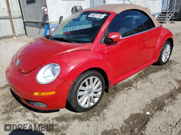 2008 Volkswagen Beetle SE with VIN 3VWRF31YX8M409057, listed as a Copart auction lot 64021115 with 137,841 mi miles and Salvage title. Bid and sale history available at DreamBid. Image 1.