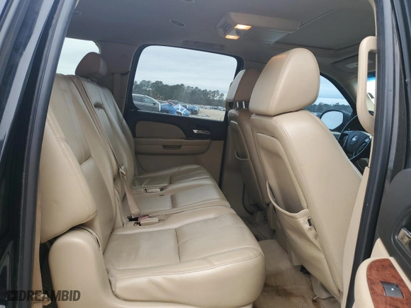 2007 Chevrolet Suburban LT with VIN 3GNFC16017G200008, listed as a Copart auction lot 89213525 with 337,620 mi miles and Salvage Title. Bid and sale history available at carsss.com. Image 11.