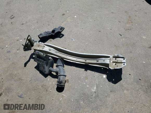 2013 GMC Terrain SLT с VIN 2GKFLVEK4D6233759, выставлен на аукционе Copart как лот 56061615 с пробегом 139 207 миль миль и Списание • Salvage title. История ставок и продаж доступна на DreamBid. Изображение 13.