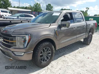 2022 Ford F-150 XL с VIN 1FTEW1E81NFA03079, выставлен на аукционе IAAI как лот 42639680 с пробегом 96 132 миль миль и . История ставок и продаж доступна на DreamBid. Изображение 18.