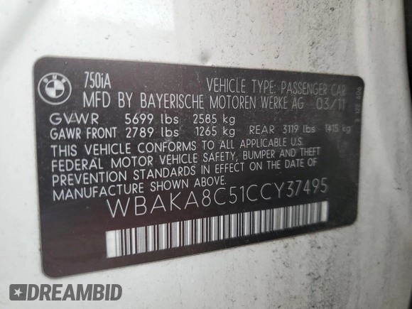2012 BMW 7 Series 750i z VIN WBAKA8C51CCY37495, wystawiony jako Copart lot #56914295 z przebiegiem 126 697 mil mil oraz Czysty tytuł • Clean title. Historia ofert i sprzedaży dostępna na DreamBid. Obrazek 12.