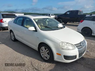2006 Volkswagen Jetta Edition z VIN 3VWCT71K26M853435, wystawiony jako IAAI lot #42546486 z przebiegiem 162 377 mil mil oraz . Historia ofert i sprzedaży dostępna na DreamBid. Obrazek 1.