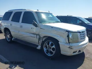 2004 Cadillac Escalade с VIN 1GYEC63TX4R193940, выставлен на аукционе IAAI как лот 42482732 с пробегом 280 833 миль миль и . История ставок и продаж доступна на DreamBid. Изображение 1.