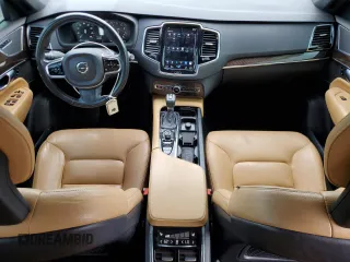 2017 Volvo XC90 Momentum with VIN YV4A22PK3H1165058, listed as a Copart auction lot 61072965 with 131,178 mi miles and Salvage title. Bid and sale history available at DreamBid. Image 8.