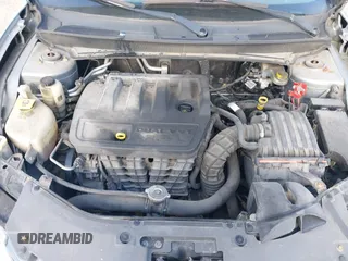 2010 Chrysler Sebring Touring with VIN 1C3CC4FB3AN100865, listed as a IAAI auction lot 42020788 with 182,813 mi miles. Bid and sale history available at carsss.com. Image 10.
