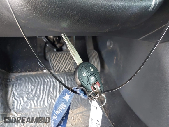 2017 Nissan Sentra S с VIN 3N1AB7AP8HY208411, выставлен на аукционе IAAI как лот 42447597 с пробегом 99 000 миль миль и . История ставок и продаж доступна на DreamBid. Изображение 11.