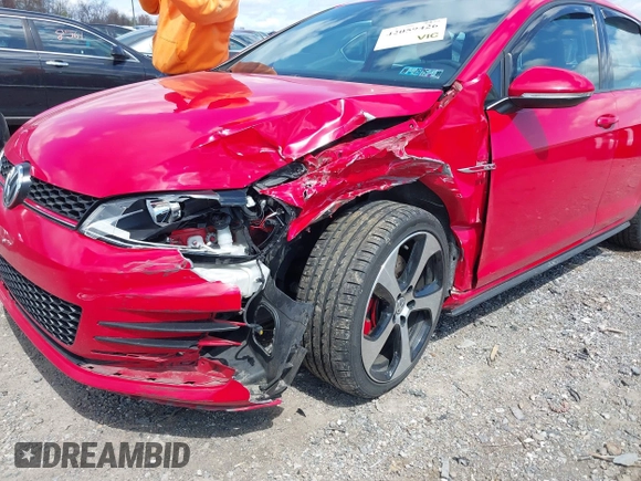 2017 Volkswagen GTI S z VIN 3VW4T7AU7HM033778, wystawiony jako IAAI lot #42059426 z przebiegiem 70 115 mil mil oraz . Historia ofert i sprzedaży dostępna na DreamBid. Obrazek 6.