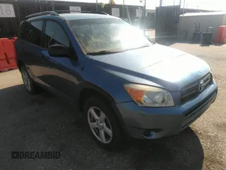 2007 Toyota RAV4 with VIN JTMBK33V676020269, listed as a IAAI auction lot 42121522 with 327,878 mi miles. Bid and sale history available at carsss.com. Image 1.