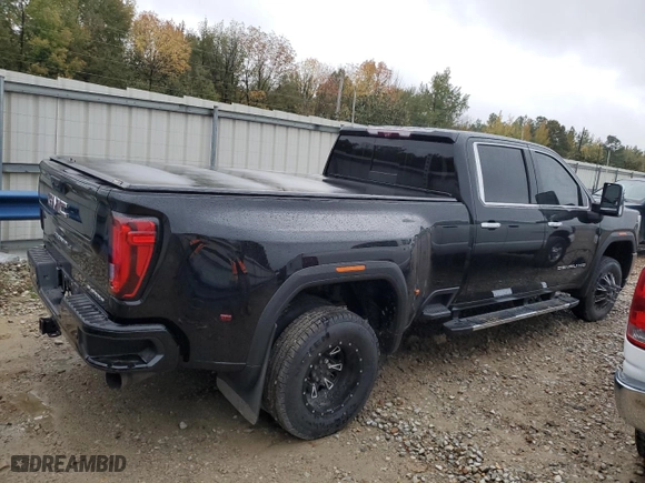 2020 GMC Sierra 3500HD Denali with VIN 1GT49WEY2LF261706, listed as a Copart auction lot 77884054 with 95,047 mi miles and Salvage Title. Bid and sale history available at carsss.com. Image 3.