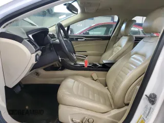 2014 Ford Fusion SE z VIN 3FA6P0HD5ER310493, wystawiony jako Copart lot #58197095 z przebiegiem 135 952 mil mil oraz Tytuł czysty. Historia ofert i sprzedaży dostępna na DreamBid. Obrazek 7.