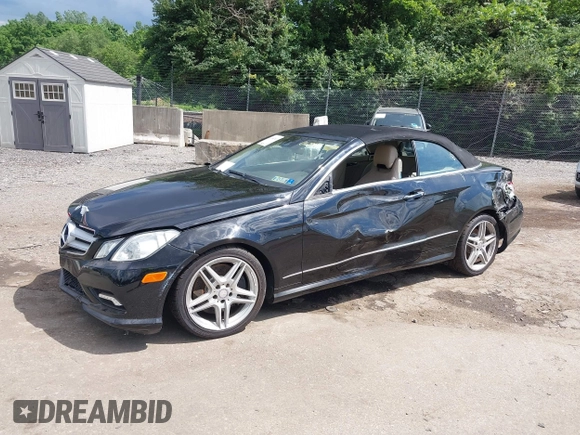 2011 Mercedes-Benz E 550 with VIN WDDKK7CF2BF065434, listed as a IAAI auction lot 42560763 with 85,579 mi miles and . Bid and sale history available at DreamBid. Image 6.