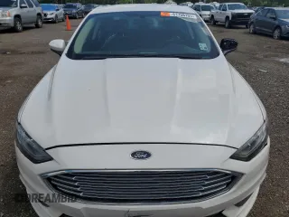 2017 Ford Fusion SE с VIN 3FA6P0H75HR392711, выставлен на аукционе Copart как лот 61758105 с пробегом 166 348 миль миль и Чистый • Clean title. История ставок и продаж доступна на DreamBid. Изображение 5.
