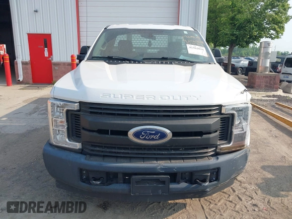 2018 Ford F-250 XL with VIN 1FDBF2A62JEC21198, listed as a IAAI auction lot 42362024 with 104,276 mi miles and . Bid and sale history available at DreamBid. Image 12.