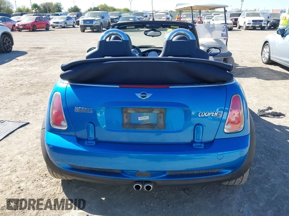 2007 MINI Convertible S with VIN WMWRH33547TL94374, listed as a IAAI auction lot 40910780 with 45,162 mi miles and . Bid and sale history available at DreamBid. Image 16.