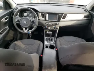 2017 Kia Niro LX with VIN KNDCB3LC4H5036707, listed as a Copart auction lot 46685365 with 181,607 mi miles and Clean Title. Bid and sale history available at carsss.com. Image 8.