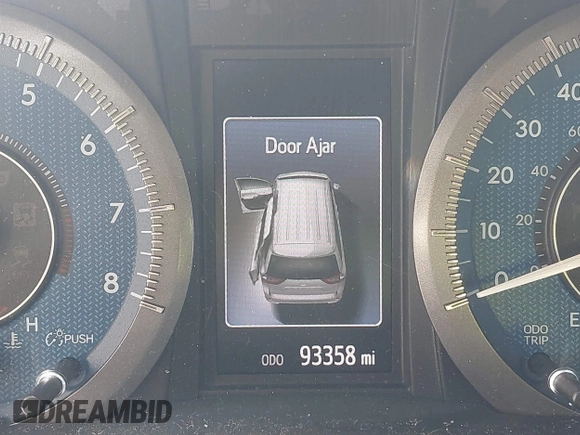 2018 Toyota Sienna LE Auto Access Seat with VIN 5TDKZ3DC2JS927200, listed as a IAAI auction lot 42062365 with 93,358 mi miles and . Bid and sale history available at DreamBid. Image 16.