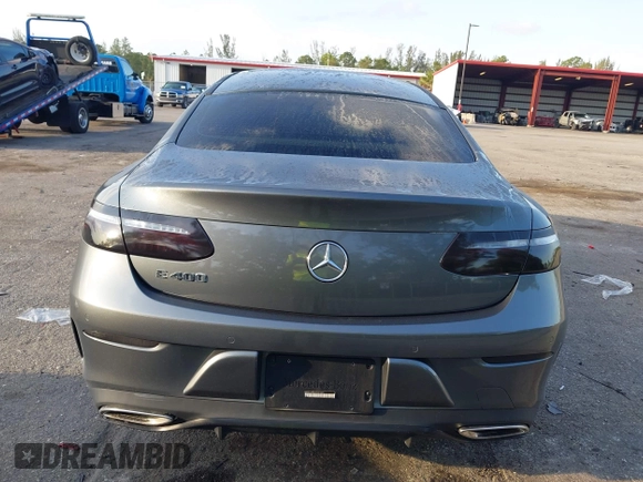 2018 Mercedes-Benz E 400 with VIN WDD1J6FB1JF021229, listed as a IAAI auction lot 42197884 with 72,011 mi miles and . Bid and sale history available at DreamBid. Image 16.