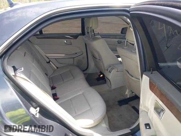 2014 Mercedes-Benz E 350 Luxury with VIN WDDHF8JB8EB063722, listed as a IAAI auction lot 42028151 with 137,471 mi miles and . Bid and sale history available at DreamBid. Image 8.