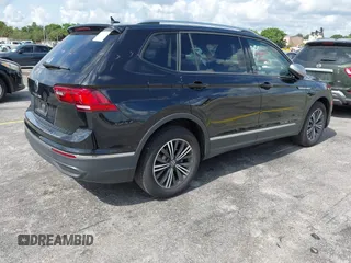 2024 Volkswagen Tiguan with VIN 3VVTB7AX9RM218526, listed as a IAAI auction lot 42564195 with Not provided miles and . Bid and sale history available at DreamBid. Image 4.