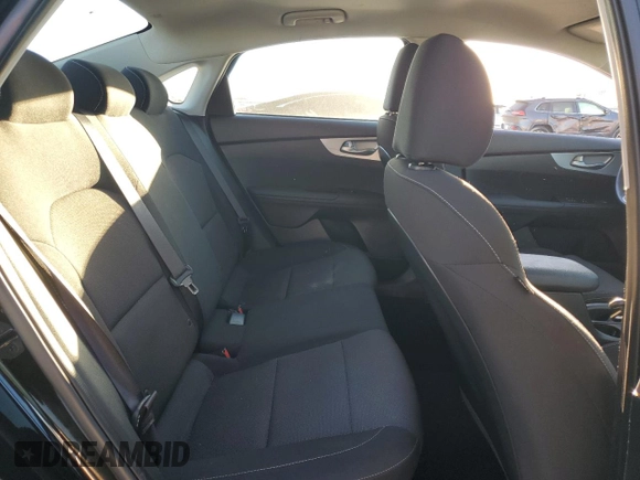 2024 Kia Forte LX with VIN 3KPF24AD0RE699194, listed as a Copart auction lot 88967025 with 32,691 mi miles and Salvage Title. Bid and sale history available at carsss.com. Image 10.